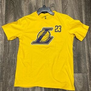 NBA  LA Lakers Lebron James Youth Size XL Shirt